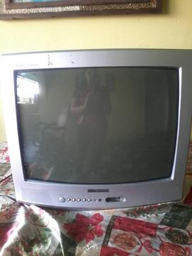 Televisor de 21 pulgadas
