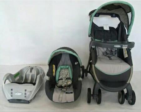 Combo Coche Graco y porta bebe base para carro