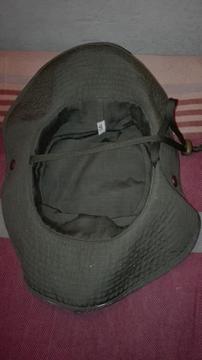 Sombrero Militar