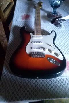 Guitarra Fender Squier Strat Cambio