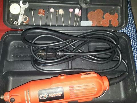 Se Vende Dremel de Odontología por Nuevo