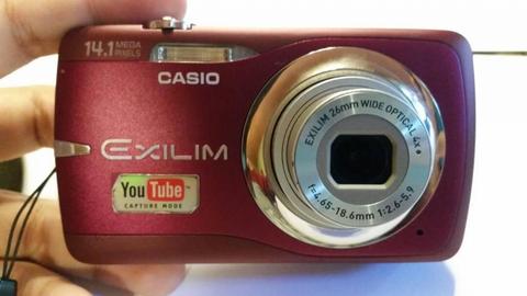 CAMARA EXILIM EXZ550 CASIO ORIGINAL 14.1 MEGAPIXELES