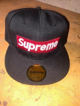 GORRAS SUPREME Y HOMIE