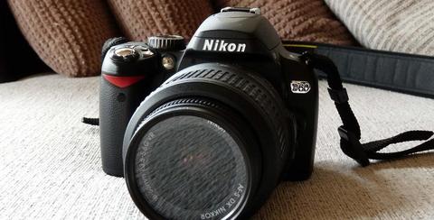 Camara Nikon D60 En Excelente condiciones 04143945160