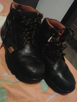 Se Vende Botas Punta de Hierro