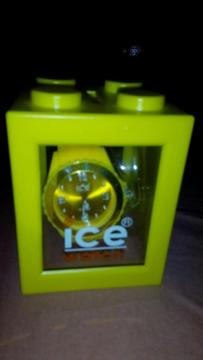 Vendo Reloj de Dama Ice Watch