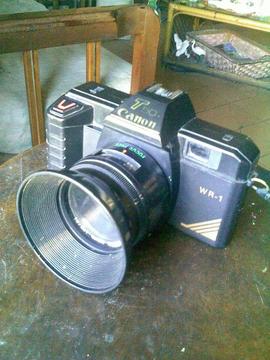 Camara Canon T50 WR1 para periodista 50mm