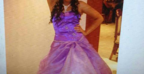 Vestido de 3 Piezas de 15 Años