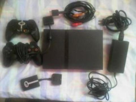 Vendo Play Station Dos con Dos Controles