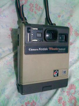 Camara fotografica Kodak Fiesta instantanea Made in U.S.A