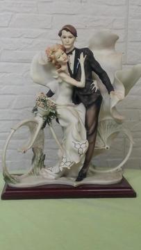 Porcelana Matrimonio Bicicleta Capodimonte G. Armani