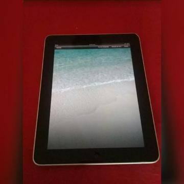 Ipad 1 de 16 gb. modelo 1229