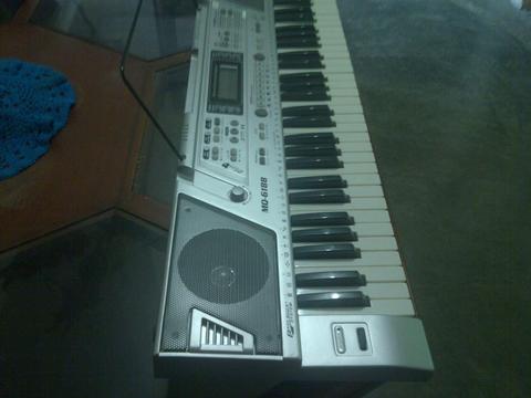 TECLADO PIANO KEYBOARD MQ6188