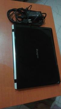 Vendo Laptop Siragon