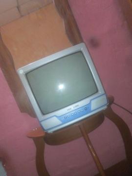 Televisor Cyberlux 14'