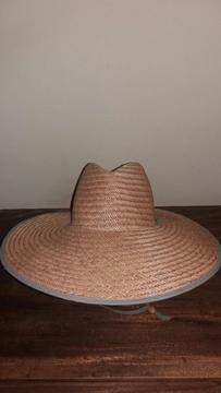 Sombrero Playero Columbia Original