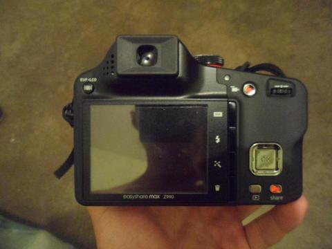 Camara Kodak Easyshare Max Z990