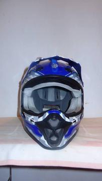 casco THH de motocross