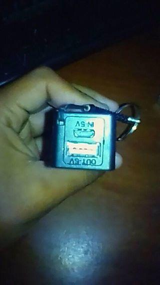 CARGADOR PORTATIL ORIGINAL 2000MAH