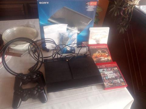 VENDO PS3 SLIM 250GB