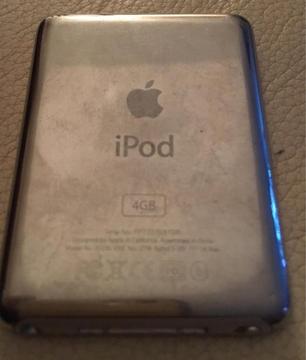 iPod 4gb con su cable totalmente funcional acepto celulares