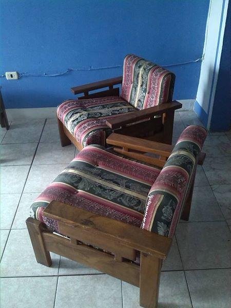 muebles como nuevos madera pura intacta