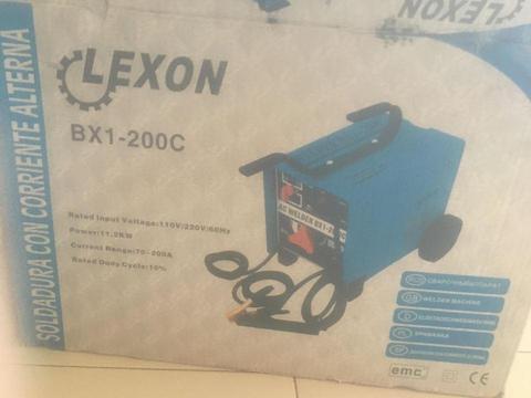 máquina de soldar marca Lexon modelo BX1200C