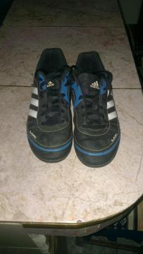 Zapatos de Futbol Adidas