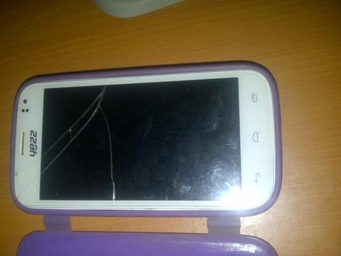 vendo telefono android yezz