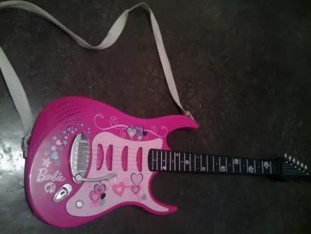 Guitarra Eléctrica De Barbie Con Sonido 4 Pilas AA
