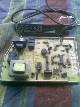 Tarjeta electronica para aire acondicionado 24.000 BTU con visor y cableado