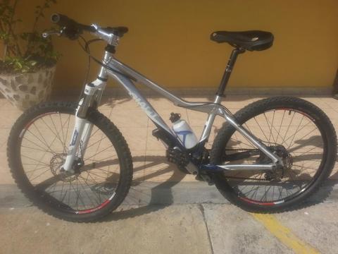 Bicicleta Giant Intacta