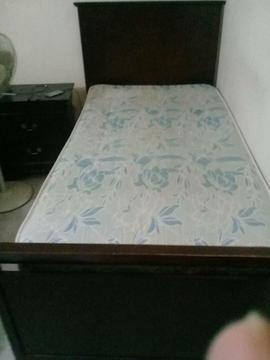 CAMA INDIVIDUAL ASLHEY QUENN CON COLCHON COLFLEX SEMI ORTOPEDICO