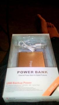 Vendo Power Bank Nuevo 5000 Mah