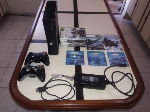 XBOX SLIM 360 MUY POCO USO.. CON CHIP LTU2