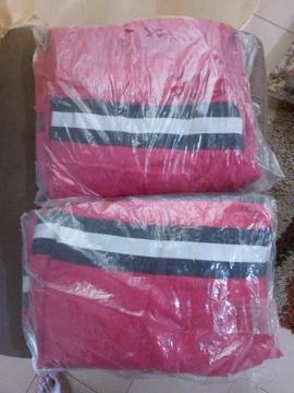 Vendo dos Bragas Ignifugas Nomex Roja Con Banda Azul Marino, talla 46