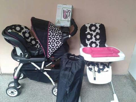 Combo Para Bebe Marca Evenflo Coche Corral Silla de Comer Porta Bebe Cangurera