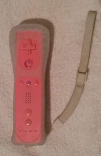 Control rosado con forro para Wii