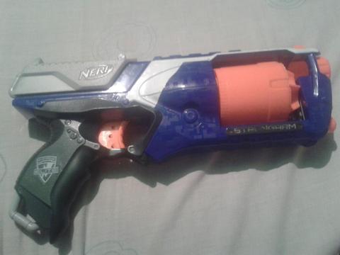 Pistola Nerf
