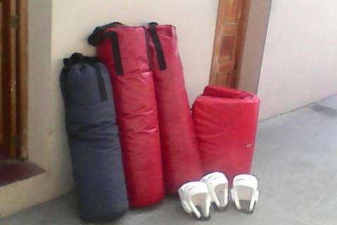 SACOS PARA ARTES MARCIALES Y BOXEO