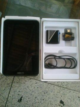 SE VENDE TABLET SAMSUMG TAB2 EN EXCELENTE CONDICIONES