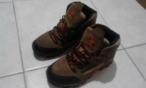 Botas talla 42