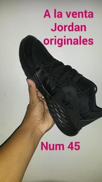 Zapatos Jordan