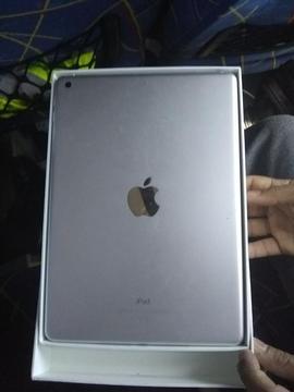 Vendo Tablet iPad de 32 Gb Nueva por Urg