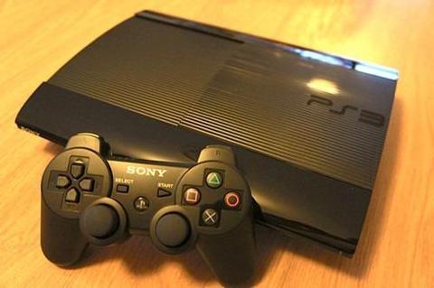PLAYSTATION 3 SUPER SLIM 250GB NEGRO, CON DOS CONTROLES. COMO NUEVO