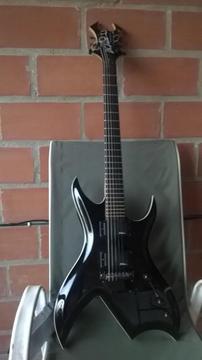 Guitarra BC Rich en optimas condiciones