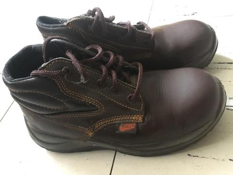 Botas de Seguridad Talla 38 Poco Uso