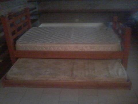 cama individual doble en madera