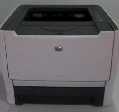 Impresora Hp LaserJet P2015dn Con Su Toner Monocromática