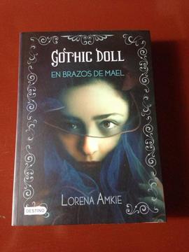 GOTHIC DOLL DE LORENA AMKIE